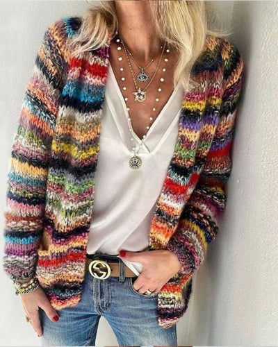 Bunter Strickcardigan – Verspielter Stil mit Gemütlicher Wärme