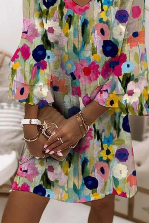 Blumenmuster Mini Kleid – Entfessle dein inneres Selbstbewusstsein