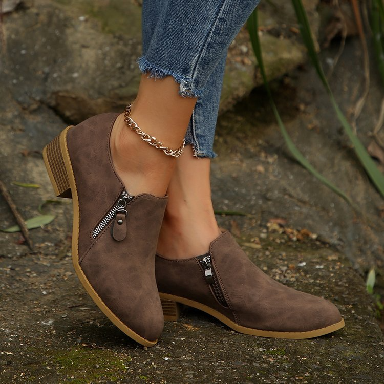 Reißverschlussstiefel – Komfort trifft Stil bei jedem Schritt