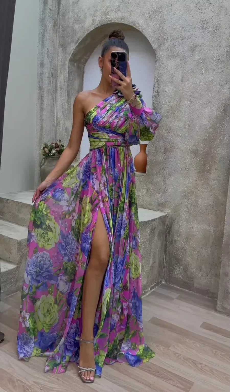 Elegantes Fließendes Kleid – Entfessle Deine Innere Eleganz
