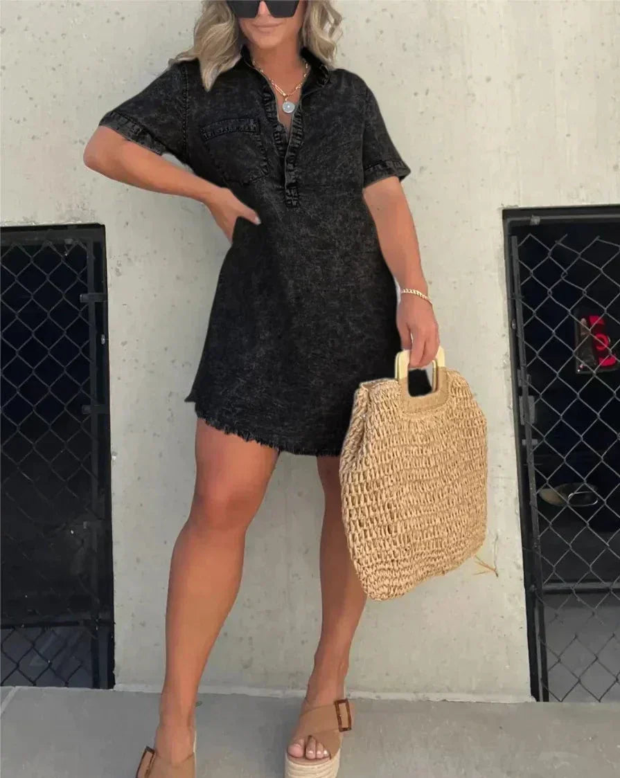 Denim-Minihemdkleid – Lässige Coolness für Mühelose Tage