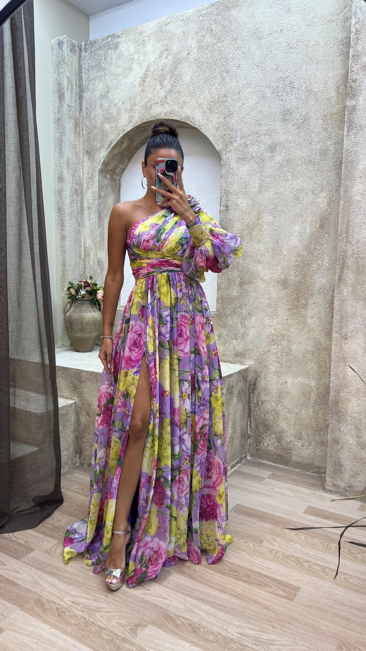 Elegantes Fließendes Kleid – Entfessle Deine Innere Eleganz