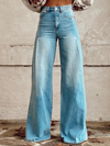 Klassische Jeans mit weitem Bein – Müheloser Stil für selbstbewusste Frauen