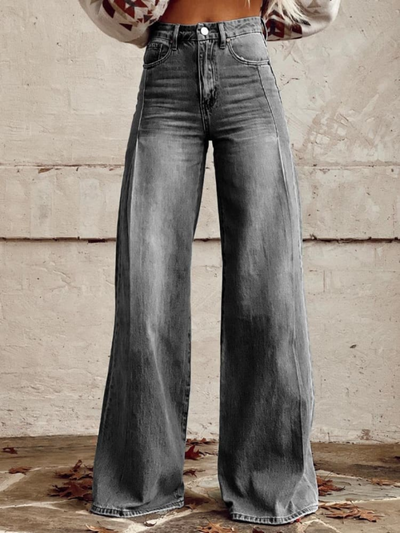 Klassische Jeans mit weitem Bein – Müheloser Stil für selbstbewusste Frauen
