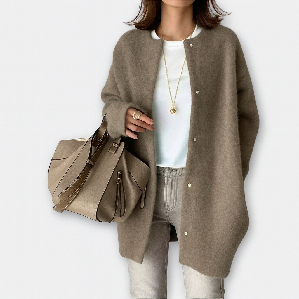 Minimalistischer Cardigan – Müheloser Chic für jeden Tag