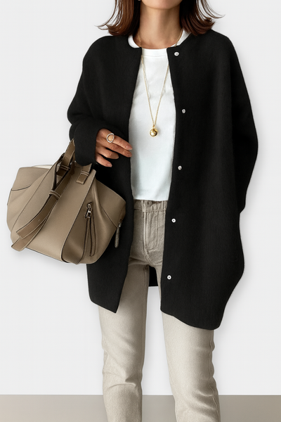 Minimalistischer Cardigan – Müheloser Chic für jeden Tag