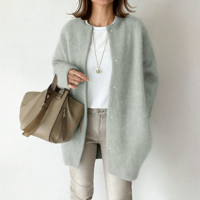 Minimalistischer Cardigan – Müheloser Chic für jeden Tag