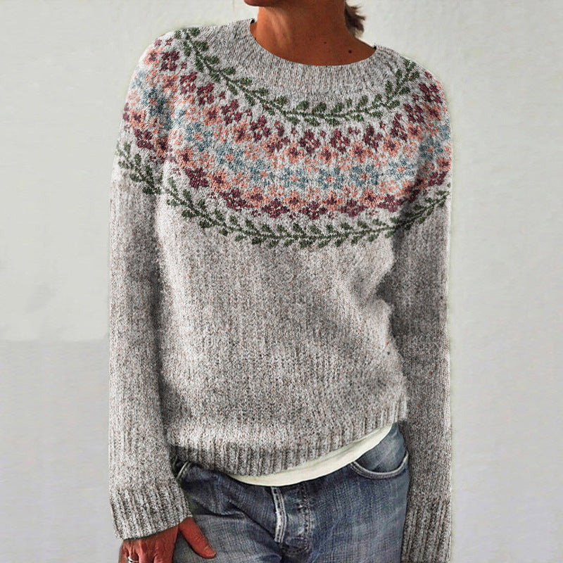Gemusterter Strickpullover – Verspielte Wärme mit Retro-Charme