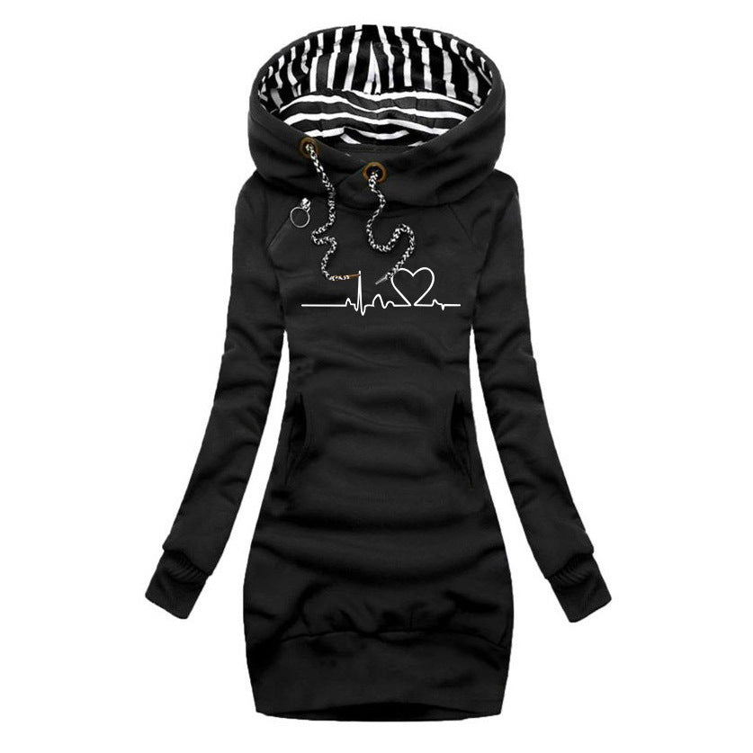 Kapuzen-Sweatkleid – Verspielter Komfort mit mühelosem Stil