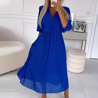 V-Ausschnitt-Midikleid – Zeitlose Eleganz für jeden Anlass