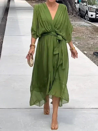 Maxikleid mit V-Ausschnitt und Gürtel – mühelose Eleganz für jeden Anlass